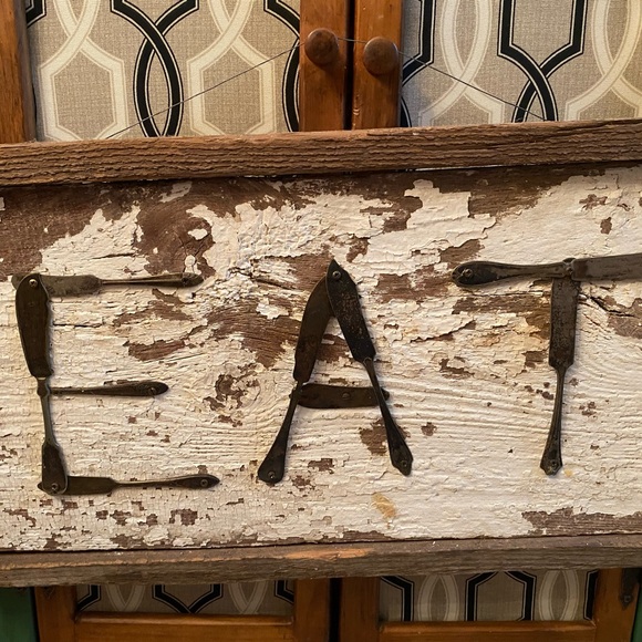 EAT barn wood sign - Picture 4 of 4